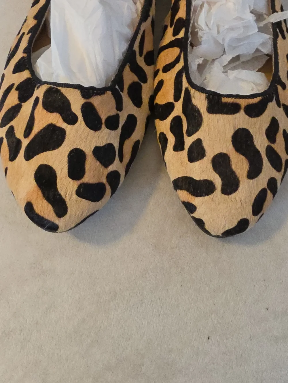 KELLY & KATIE Cheetah Print Ballet Flats - Tan & Black, Sz 9 EUC